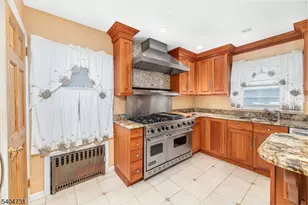 1094 McBride Ave, Woodland Park, NJ 07424 - Photo 11