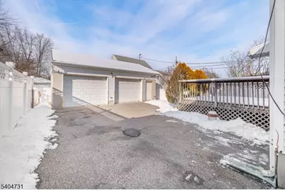 1094 McBride Ave, Woodland Park, NJ 07424 - Photo 23