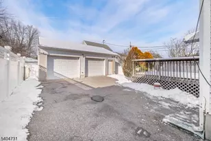 1094 McBride Ave, Woodland Park, NJ 07424 - Photo 23