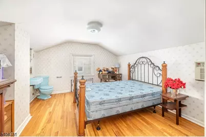 1094 McBride Ave, Woodland Park, NJ 07424 - Photo 21