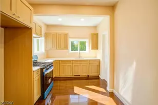 153 Walnut St, Montclair, NJ 07042 - Photo 13