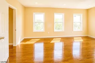 153 Walnut St, Montclair, NJ 07042 - Photo 15