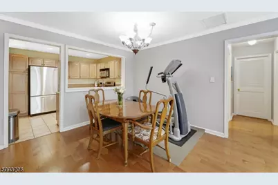 26 Mews Ln, South Orange, NJ 07079 - Photo 5