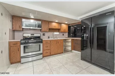 140 Jackson Ave, Woodland Park, NJ 07424 - Photo 7