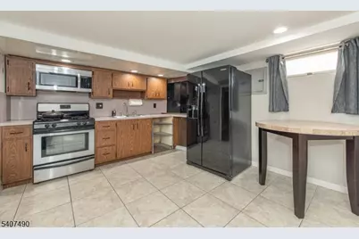 140 Jackson Ave, Woodland Park, NJ 07424 - Photo 11