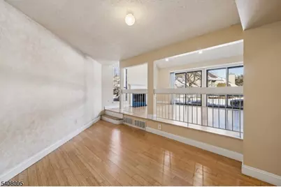 18 Woodhill St, Franklin Township, NJ 08873 - Photo 7