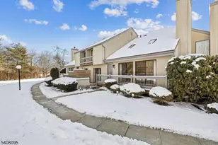 18 Woodhill St, Franklin Township, NJ 08873 - Photo 3