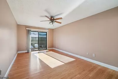 18 Woodhill St, Franklin Township, NJ 08873 - Photo 25