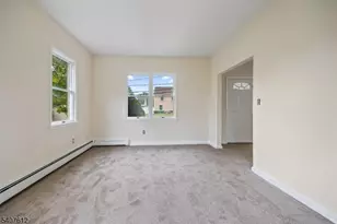 250 Woodcliff Ave, Little Falls Township, NJ 07424 - Photo 13