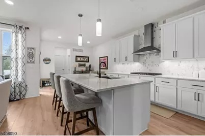 87 E Hartwick Dr, Montgomery Township, NJ 08558 - Photo 11