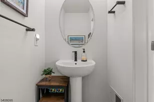 87 E Hartwick Dr, Montgomery Township, NJ 08558 - Photo 25