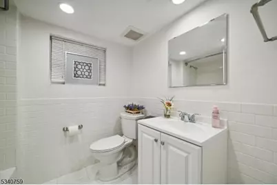 23 Undercliff Rd, Millburn, NJ 07041 - Photo 25