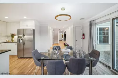 23 Undercliff Rd, Millburn, NJ 07041 - Photo 9