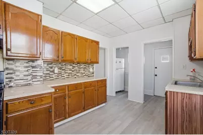 113 Washington Ave, Irvington, NJ 07111 - Photo 11