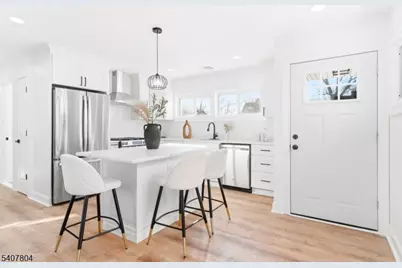 2 Gold St, Green Brook Township, NJ 08812 - Photo 7