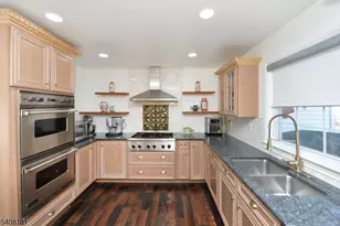 30-11 Rosalie St, Fair Lawn, NJ 07410 - Photo 7