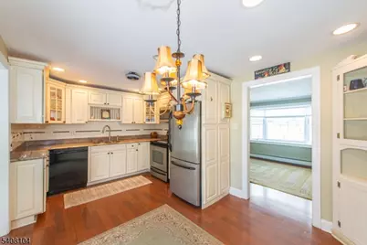 30 Edgewater Dr, Denville Twp., NJ 07834 - Photo 21