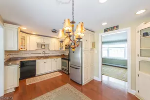 30 Edgewater Dr, Denville Twp., NJ 07834 - Photo 21