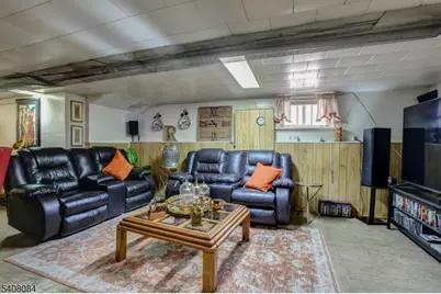 284 W End Ave, Newark, NJ 07106 - Photo 25