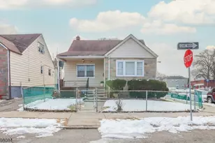 284 West End Ave, Newark, NJ 07106 - Photo 1