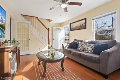 561 Marion St, Bound Brook, NJ 08805 - Photo 5