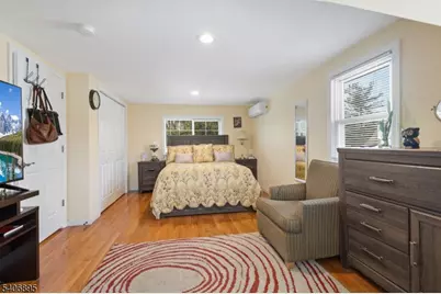 561 Marion St, Bound Brook, NJ 08805 - Photo 9