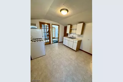 179 Michigan Ave, Paterson, NJ 07503 - Photo 11