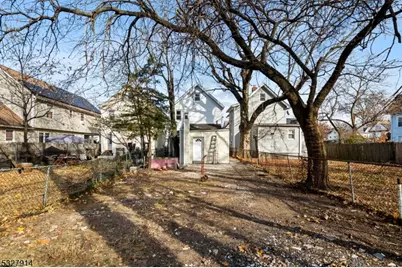 320 Lee Pl, Plainfield, NJ 07063 - Photo 25