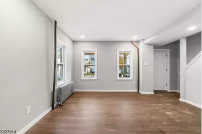 320 Lee Pl, Plainfield, NJ 07063 - Photo 5