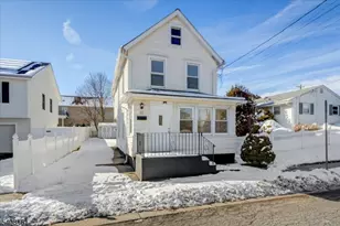 27 N 3rd Ave, Manville, NJ 08835 - Photo 3