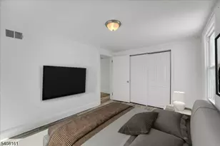 27 N 3rd Ave, Manville, NJ 08835 - Photo 21