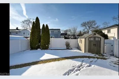 25 Wenonah Ave, Parsippany, NJ 07034 - Photo 31