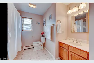 25 Wenonah Ave, Parsippany, NJ 07034 - Photo 17