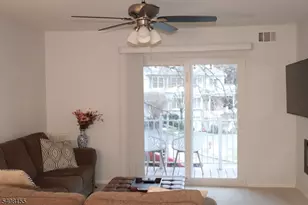 11 Brookside Ln, Mount Arlington, NJ 07856 - Photo 9