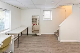 25 Washington Ave, Hanover Township, NJ 07981 - Photo 33