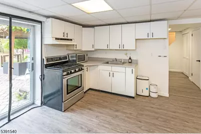 25 Washington Ave, Hanover Township, NJ 07981 - Photo 35