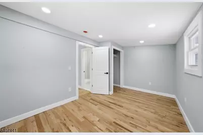 115 Frank St, Franklin Township, NJ 08873 - Photo 11