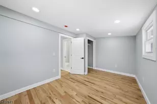 115 Frank St, Franklin Township, NJ 08873 - Photo 11