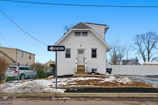 115 Frank St, Franklin Township, NJ 08873 - Photo 1