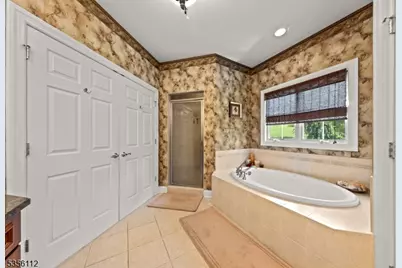 2 Sutton Ct, Hardyston Township, NJ 07419 - Photo 15