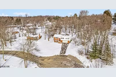 5 Willow Dr, Washington Township, NJ 07853 - Photo 33