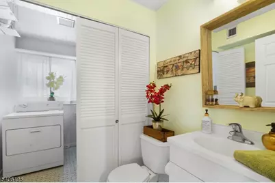 5 Willow Dr, Washington Township, NJ 07853 - Photo 27