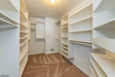 15 Vista Dr, Rockaway Township, NJ 07005 - Photo 11