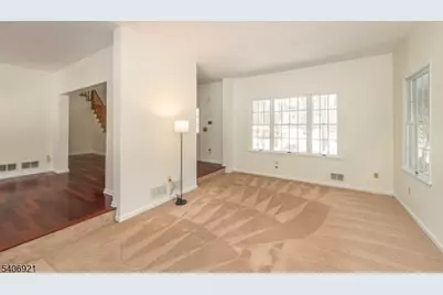 15 Vista Dr, Rockaway Township, NJ 07005 - Photo 3