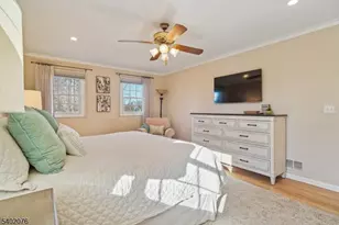 46 Coolidge Dr, Berkeley Heights Township, NJ 07922 - Photo 23