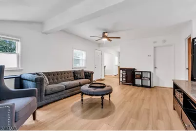 40 Kingsland Rd, West Milford, NJ 07421 - Photo 5