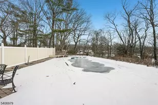 845 Rifle Camp Rd, Woodland Park, NJ 07424 - Photo 43