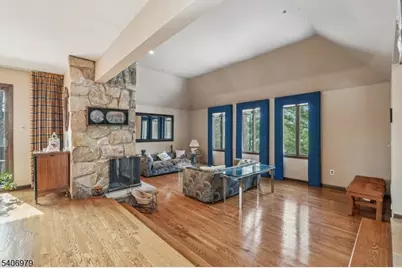 845 Rifle Camp Rd, Woodland Park, NJ 07424 - Photo 3