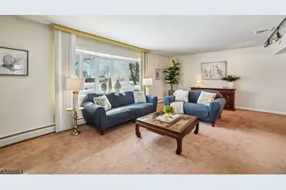 14 Crescent Dr, Parsippany, NJ 07054 - Photo 7