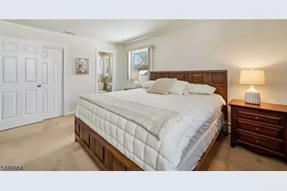 14 Crescent Dr, Parsippany, NJ 07054 - Photo 23